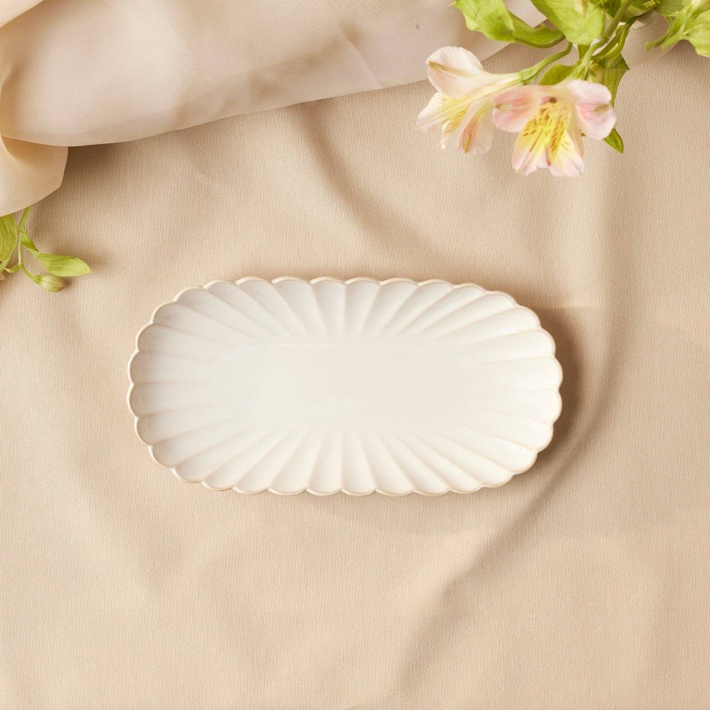 Scalloped White Serving Platter, Small