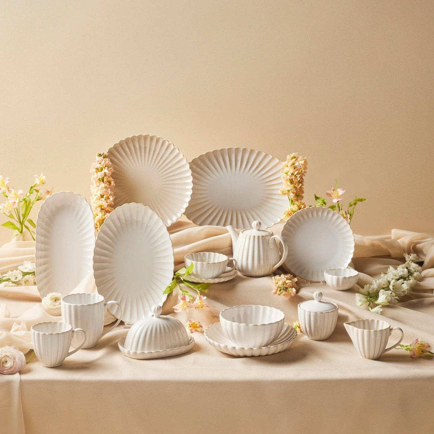 Scalloped White Serving Platter, Small