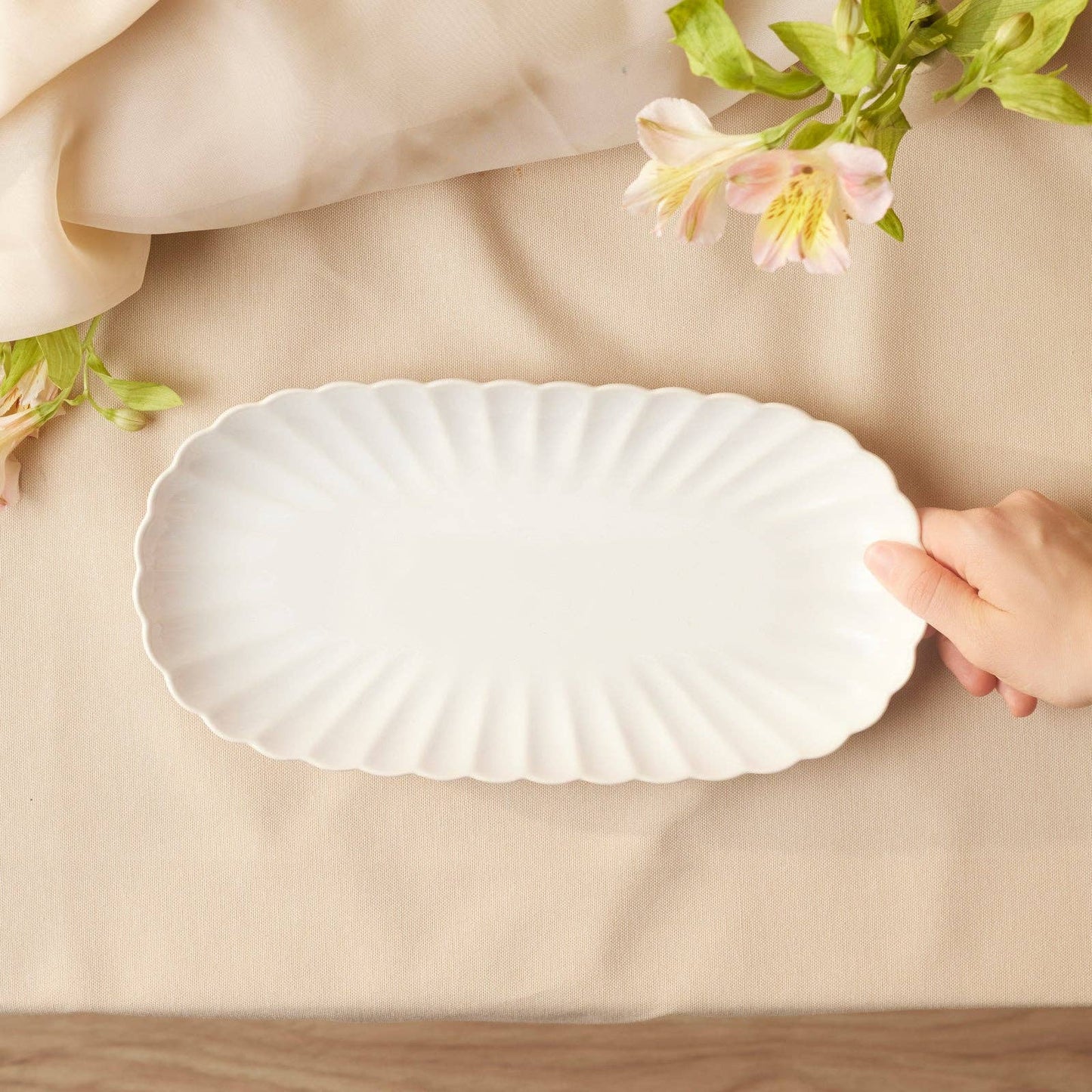 Scalloped White Serving Platter, Medium