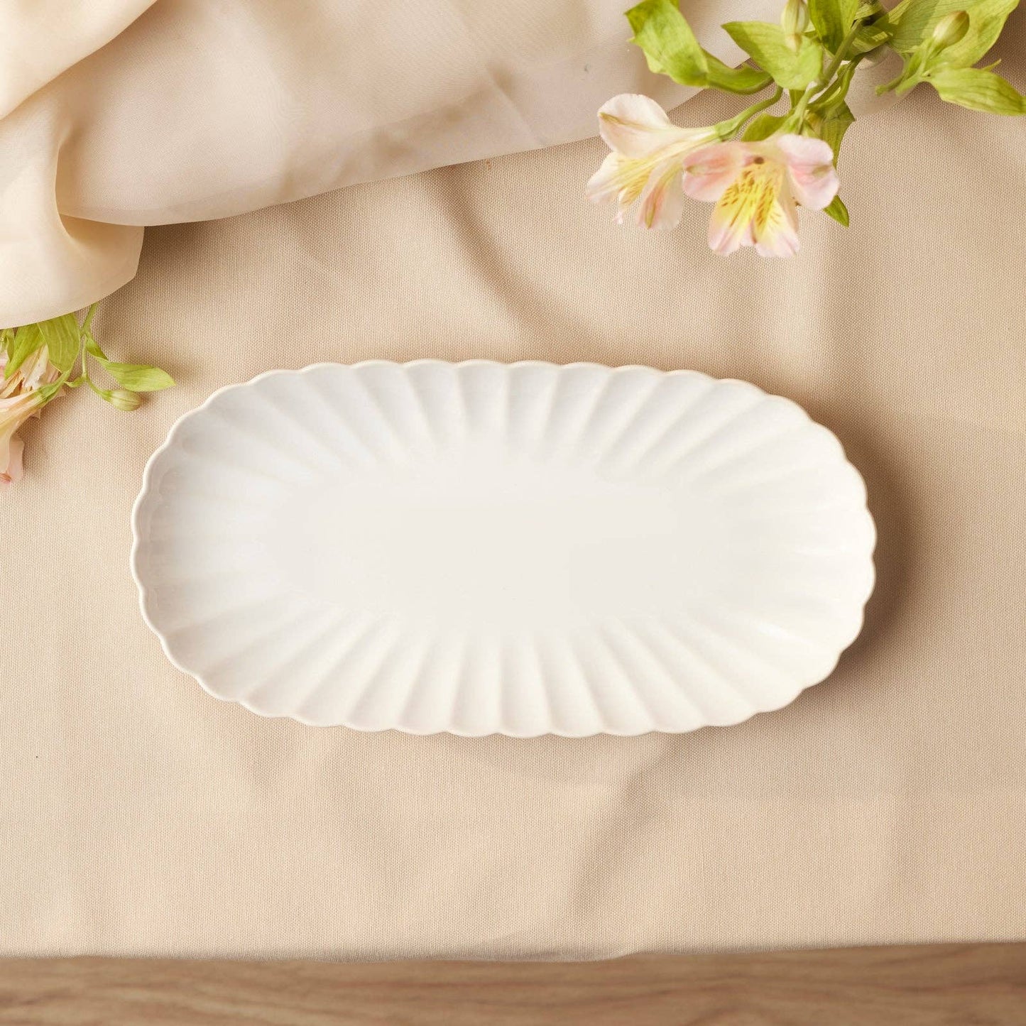 Scalloped White Serving Platter, Medium
