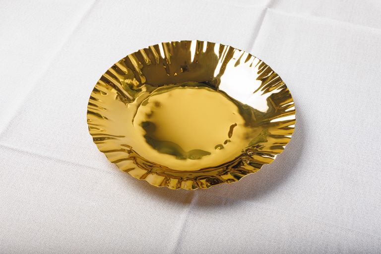 Gold Crinkled Round Platter