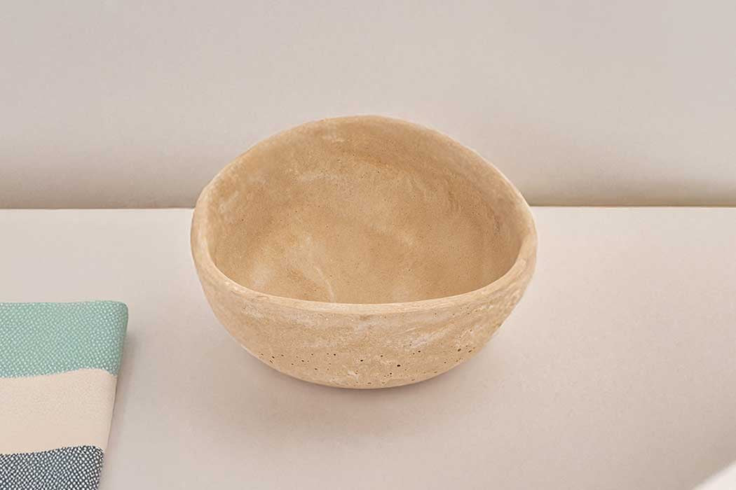 Trava Triangle Bowl