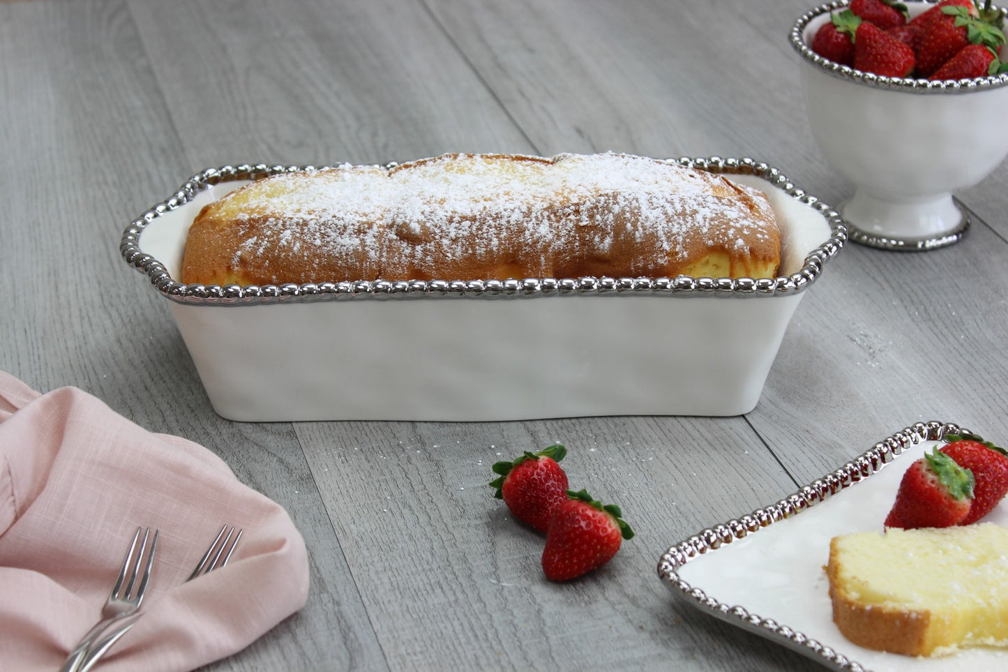 Loaf Baking Dish with Beaded Edging